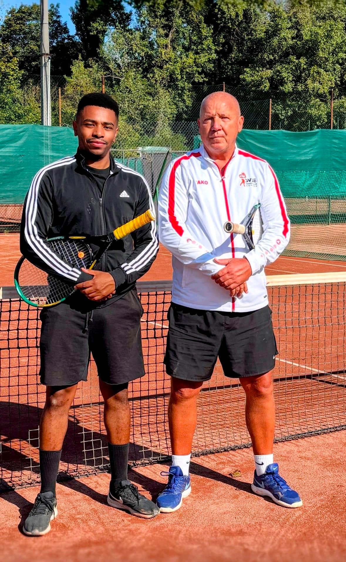 Budapest Racket Club coaching - personalized training approach
